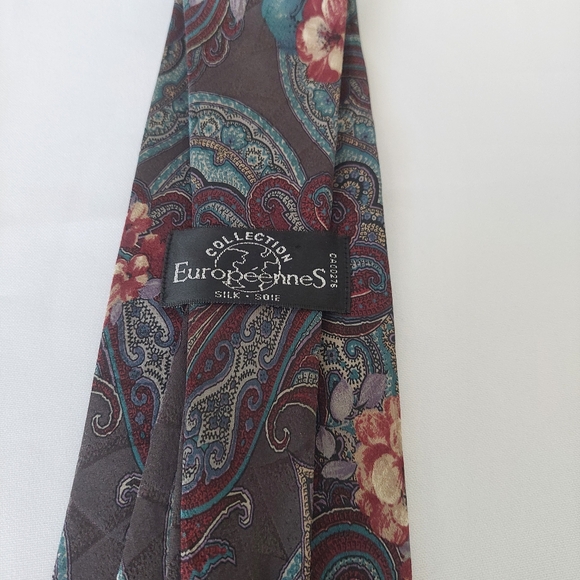Floral grey blue and red silk tie 80s or 90s vintage indie retro boho - Picture 2 of 3